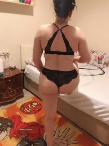 Analdan Zevk Alan Dövmeli Escort Randevu