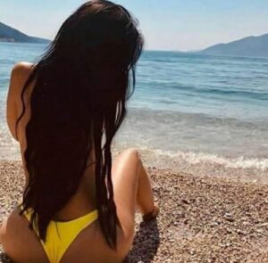 Deli Gibi Sikişen Eve Gelen Escort Bediz