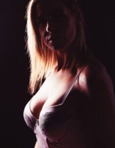 Fantezi Arayanlara Mersin Escort Melis Konum