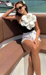 Ormanda Becerilmek İsteyen Hard Escort Hatun