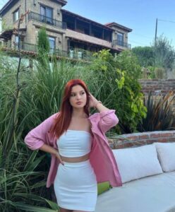 Rahatına Düşkün Hard Escort Ara
