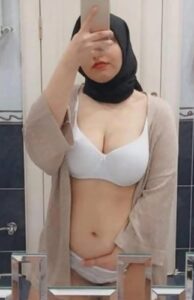 Saksoya Bayılan Esmer Escort
